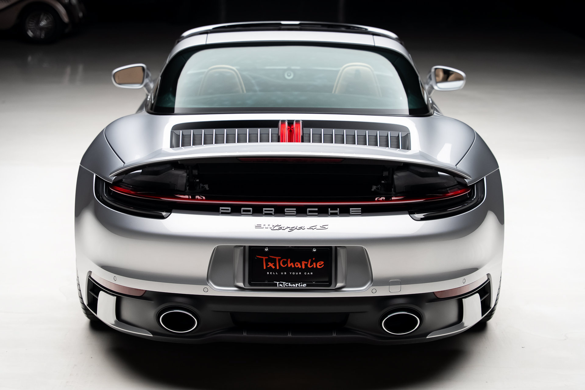 Used 2023 Porsche 911 AWD/4WD image 27