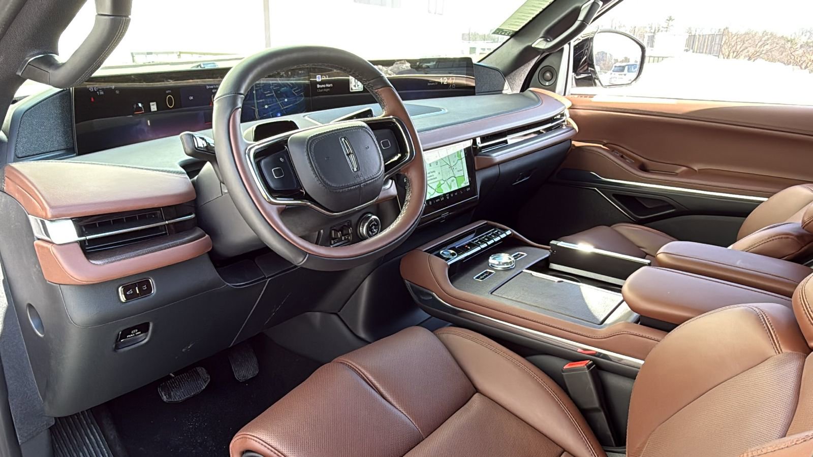 New 2026 Lincoln Navigator Reserve AWD/4WD image 23
