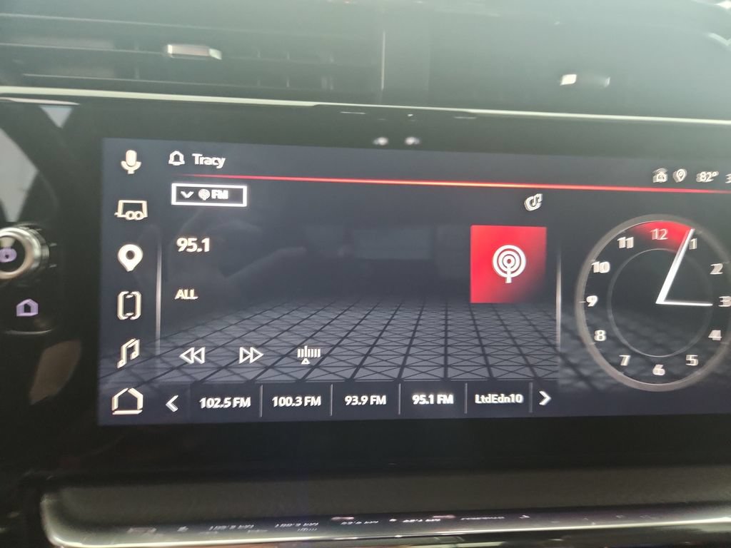 Used 2025 GMC Sierra 1500 Denali AWD/4WD image 15