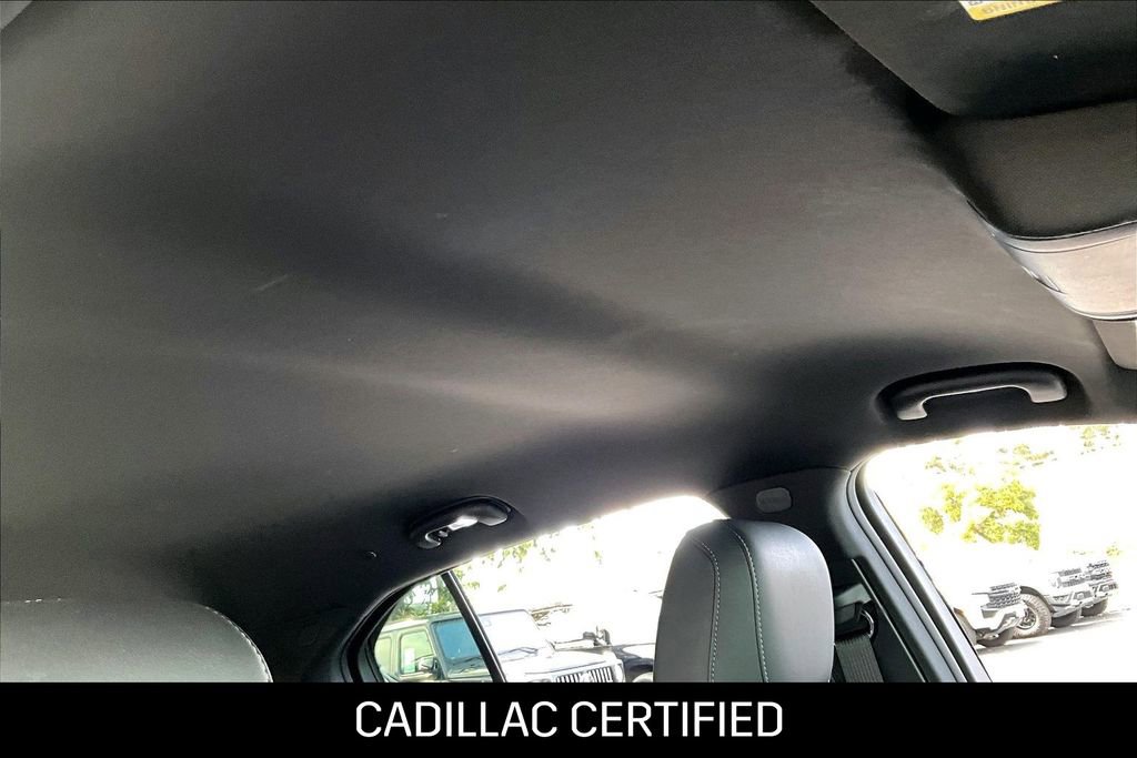 Certified 2023 Cadillac XT4 Luxury w/ Cold Weather Package image 13