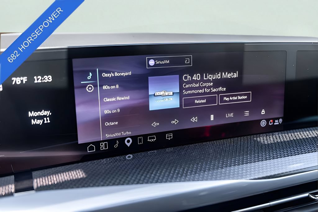 Used 2025 Cadillac Escalade V AWD/4WD image 16