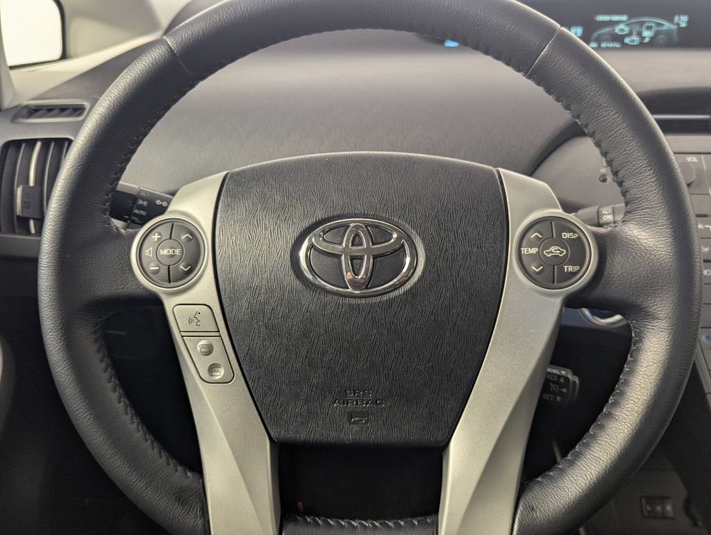 Used 2014 Toyota Prius Four FWD image 13