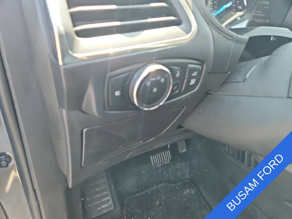 Used 2024 Ford Edge Titanium AWD/4WD image 18