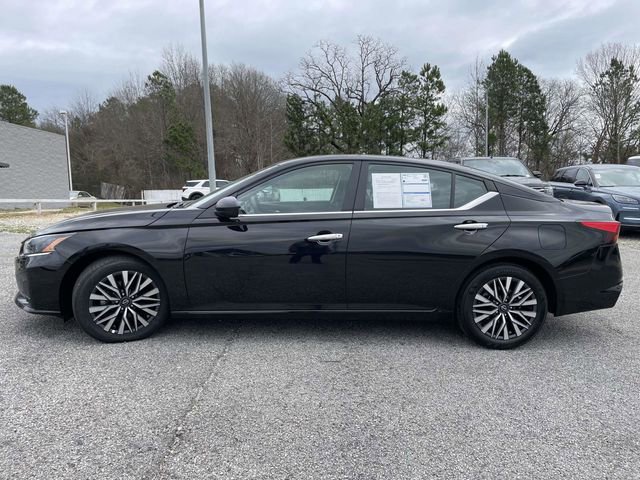 Used 2025 Nissan Altima 2.5 SV image 6