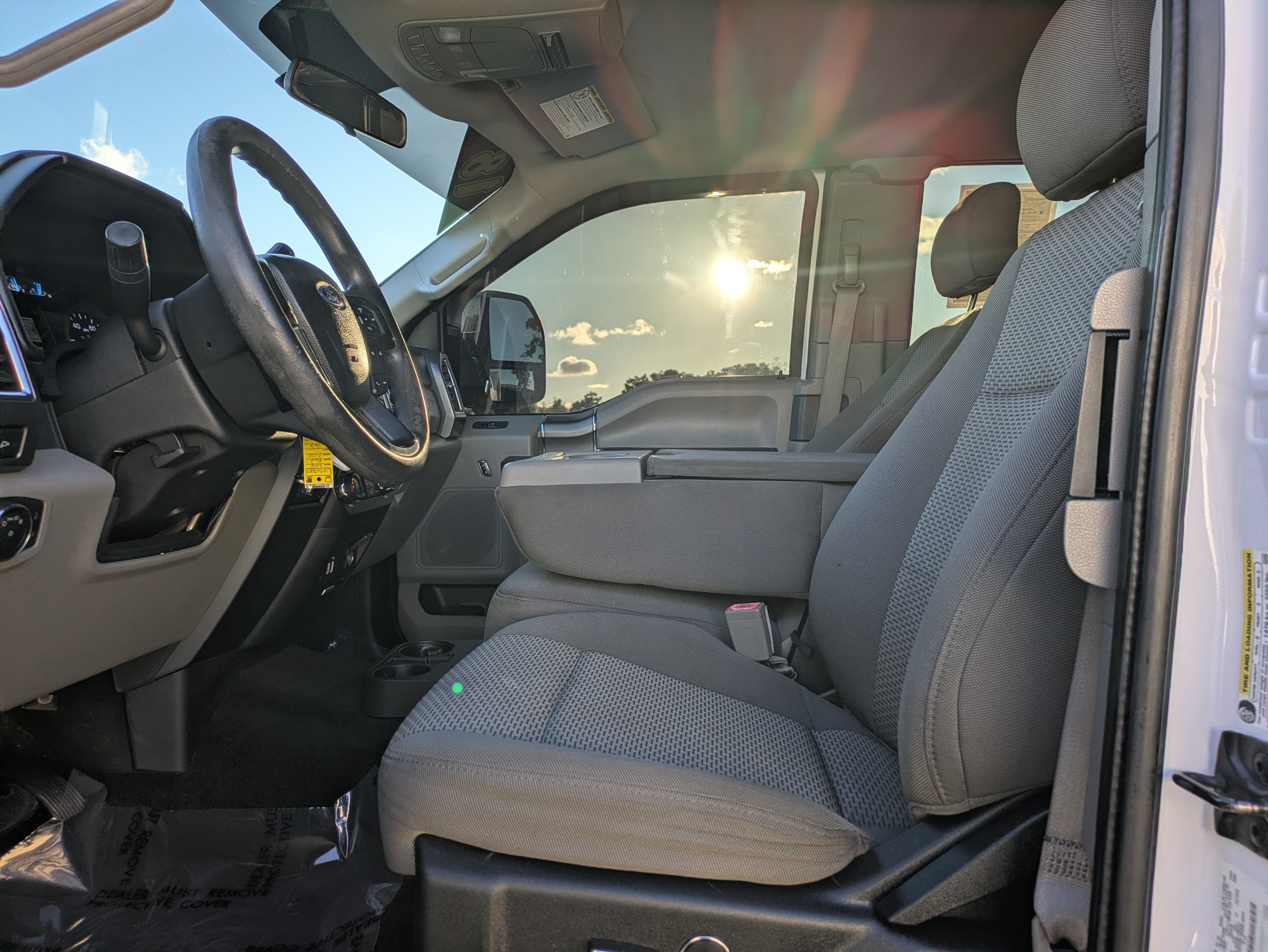Used 2018 Ford F250 XLT w/ XLT Premium Package AWD/4WD image 28