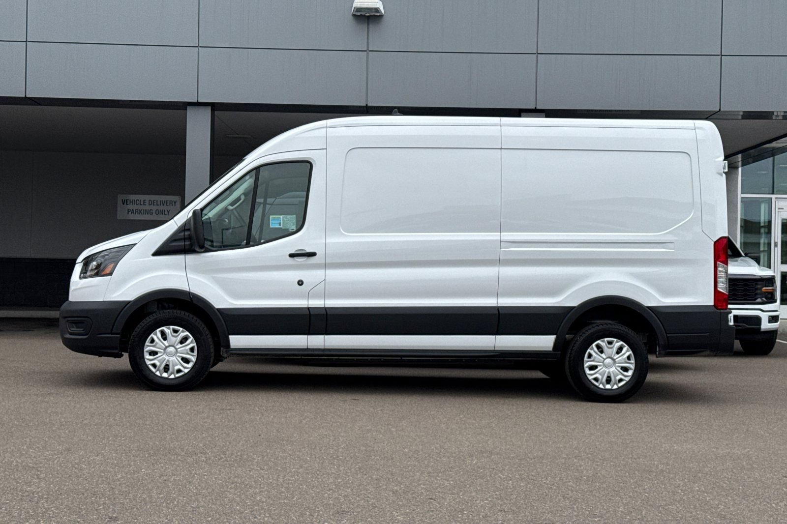 New 2025 Ford E-Transit 148 Medium Roof w/ Load Area Protection Package RWD image 6