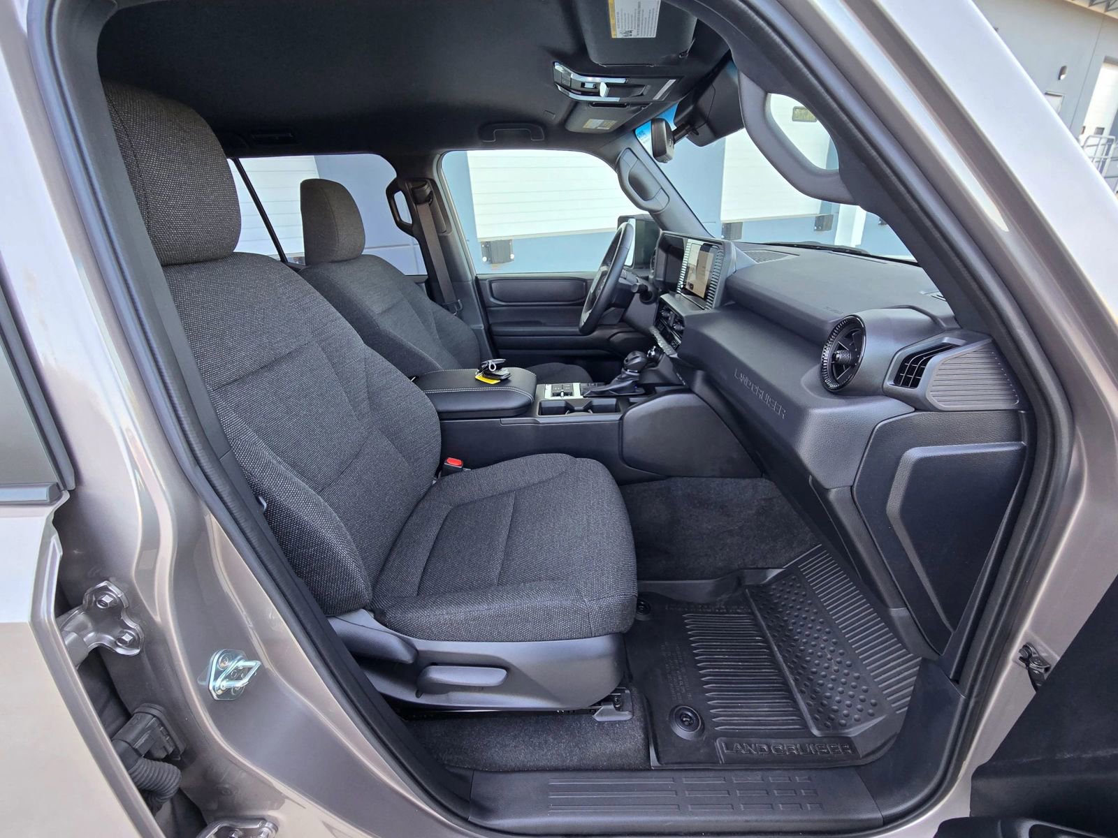 Used 2024 Toyota Land Cruiser image 18