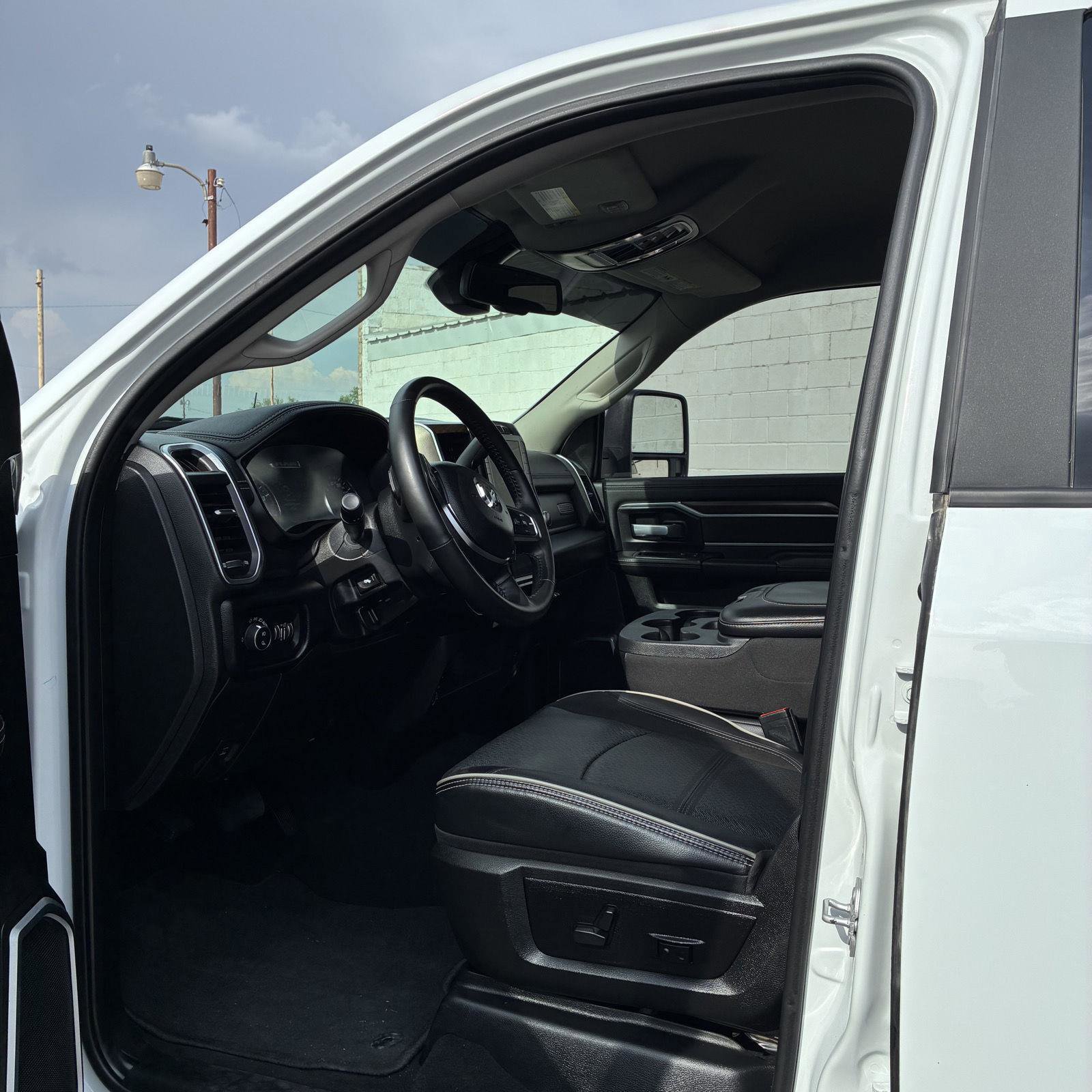 Used 2024 RAM 2500 Laramie image 17