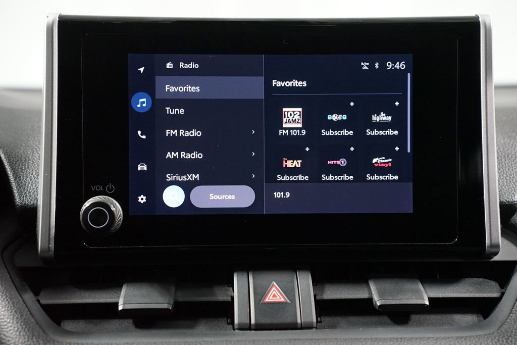 Used 2025 Toyota RAV4 XLE image 18