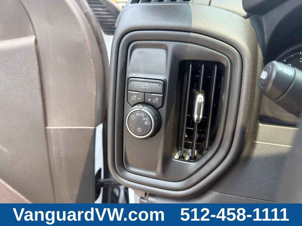 Used 2025 Chevrolet Silverado 1500 W/T RWD image 17