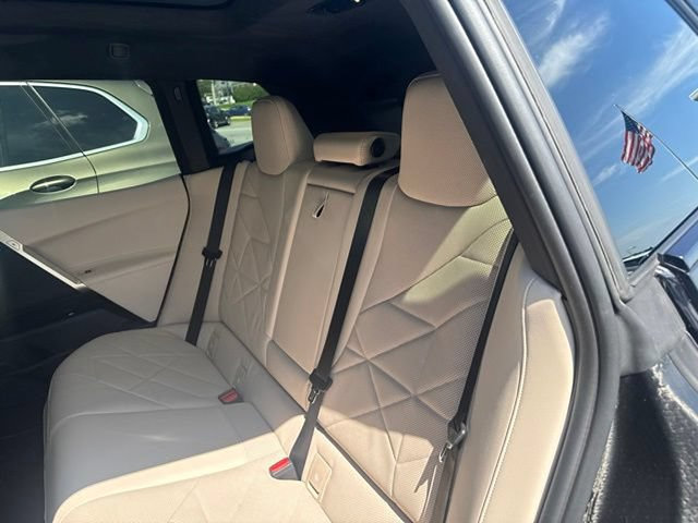 Certified 2024 BMW iX xDrive50 w/ Sport Package AWD/4WD image 21