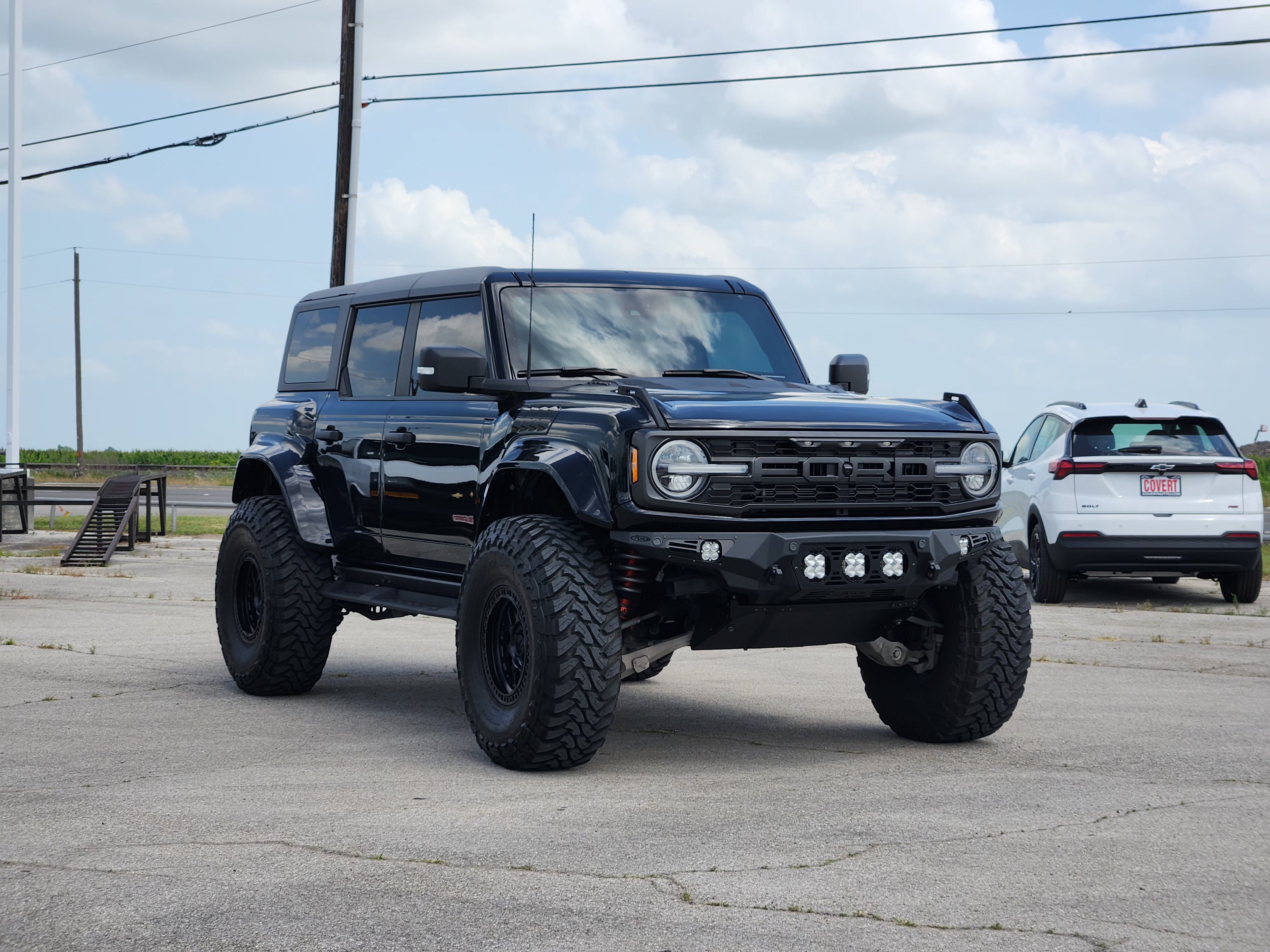 Used 2023 Ford Bronco Raptor AWD/4WD image 3