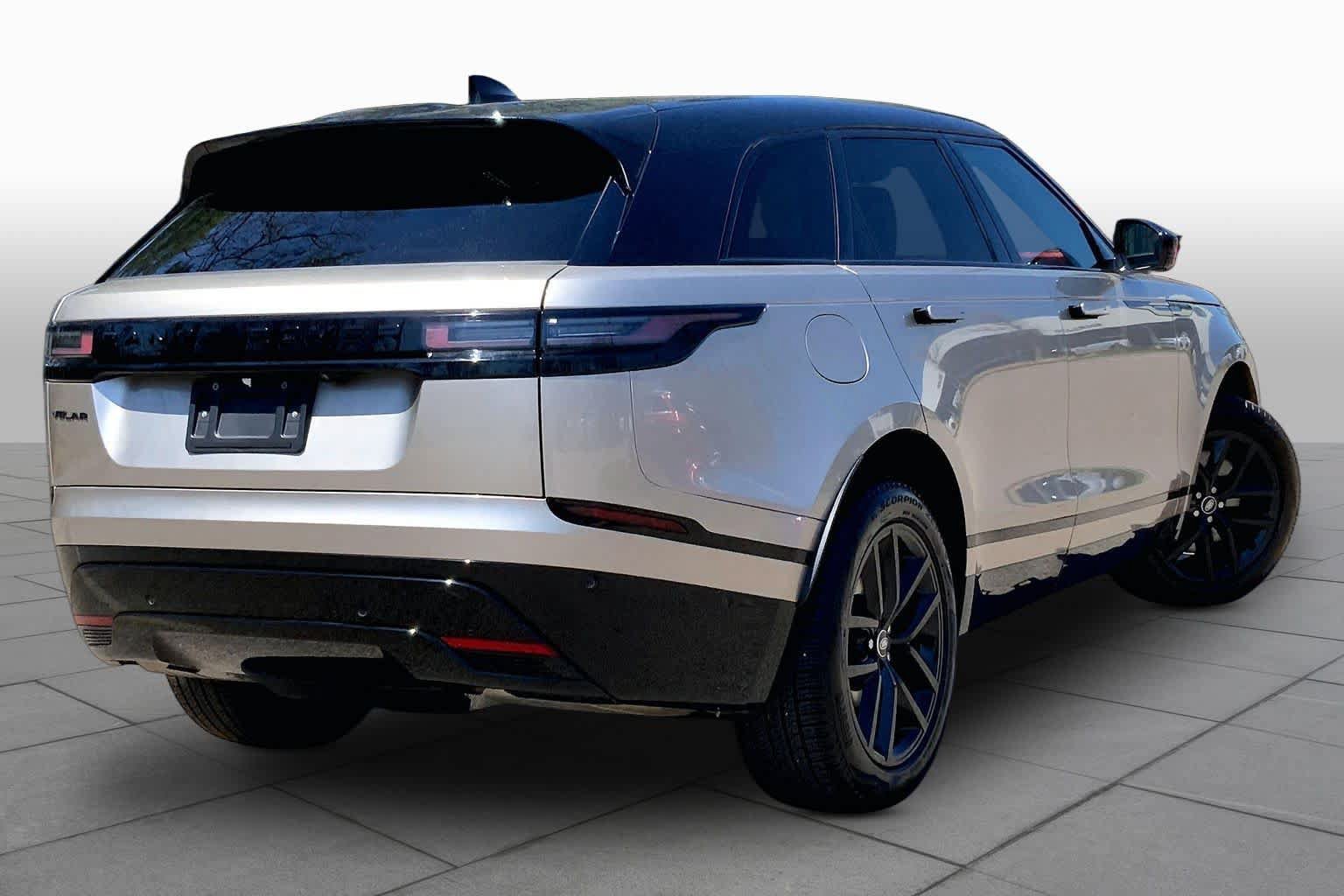 Used 2026 Land Rover Range Rover Velar Dynamic SE AWD/4WD image 13