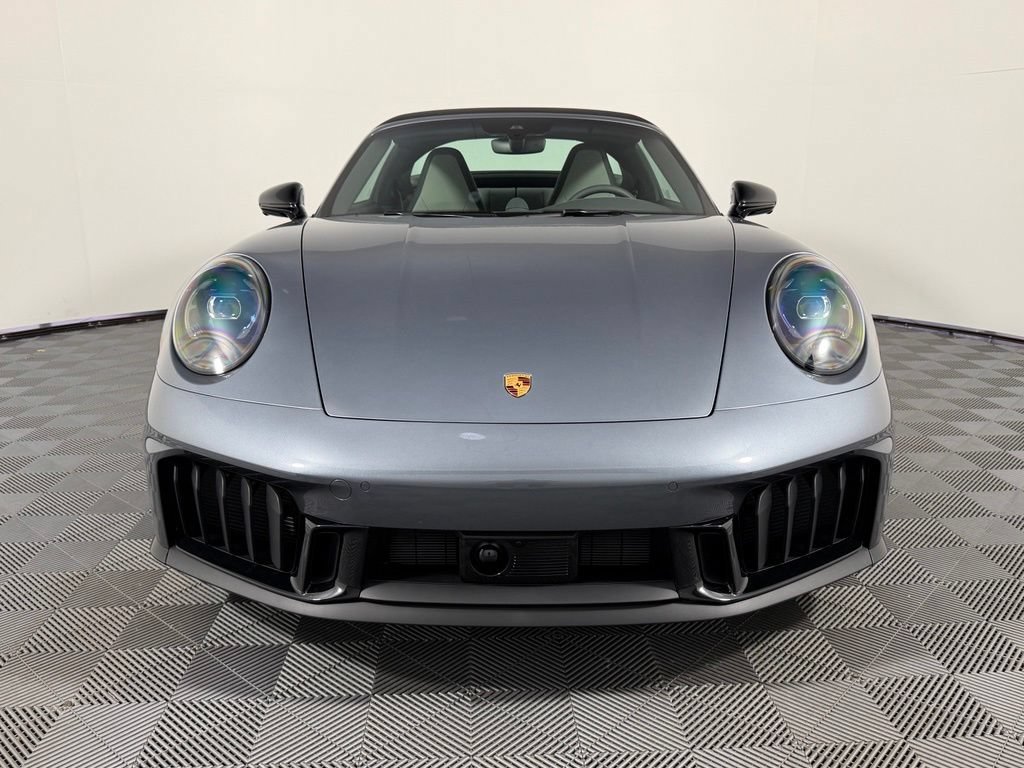 Certified 2026 Porsche 911 Targa 4 GTS AWD/4WD image 2