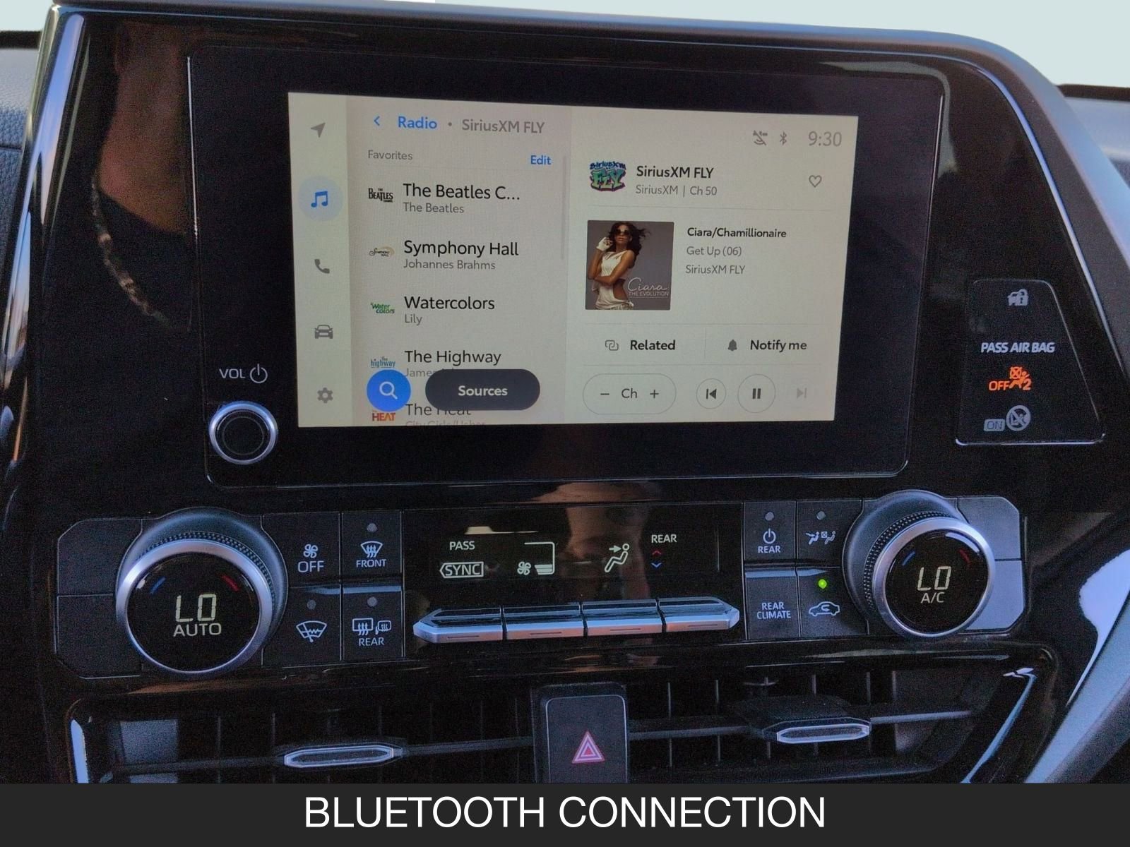 Used 2023 Toyota Highlander LE image 22