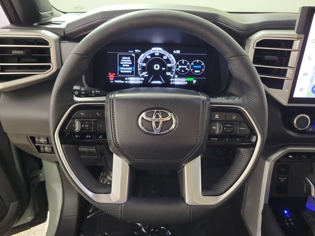 Used 2025 Toyota Sequoia Platinum AWD/4WD image 28