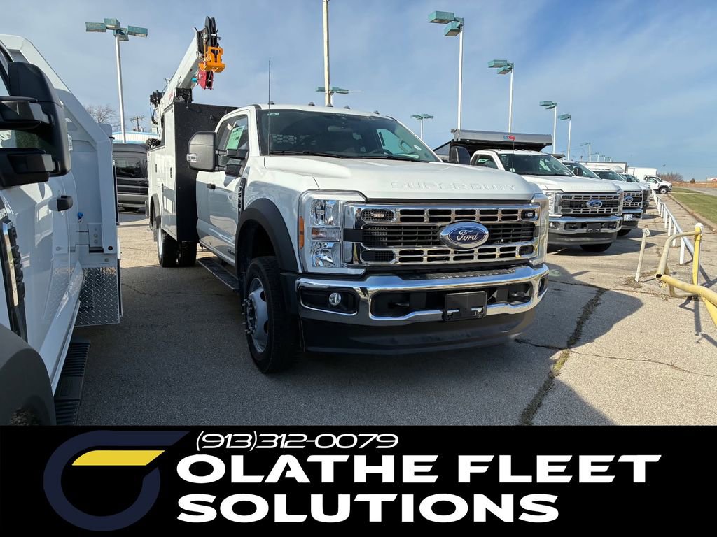 New 2025 Ford F550 4x4 Supercab Super Duty image 10