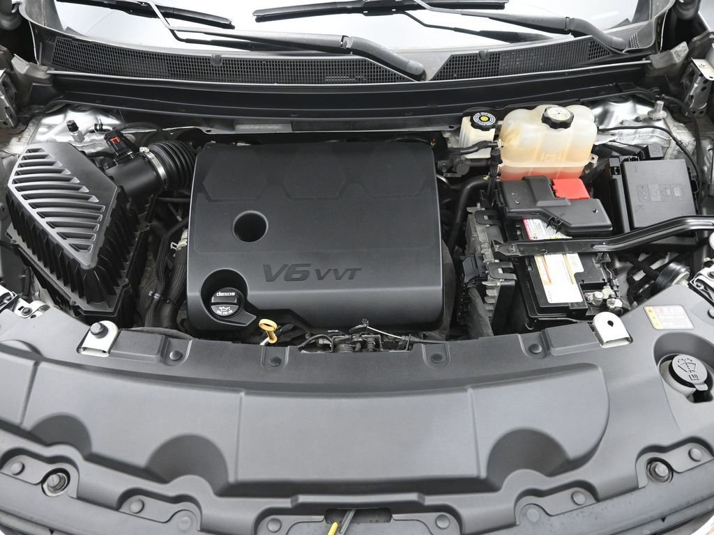 Used 2018 Chevrolet Traverse LS image 24