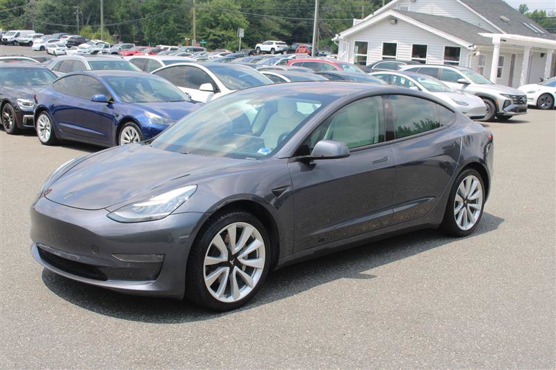 Used 2018 Tesla Model 3 Mid Range RWD image 3
