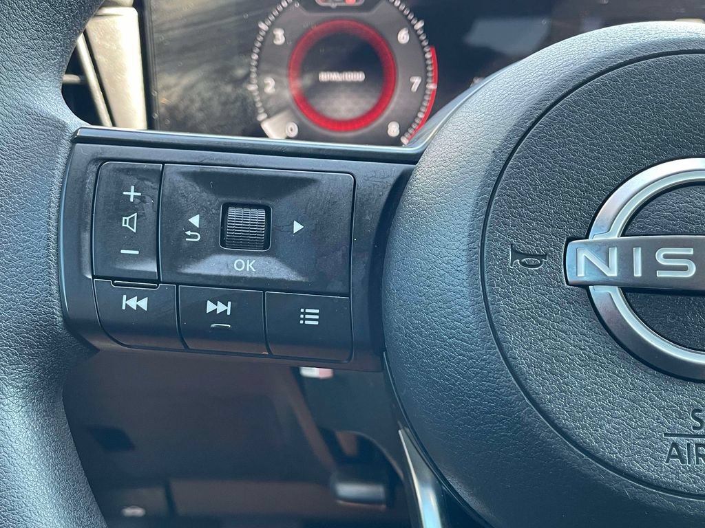 Used 2026 Nissan Kicks SV FWD image 21