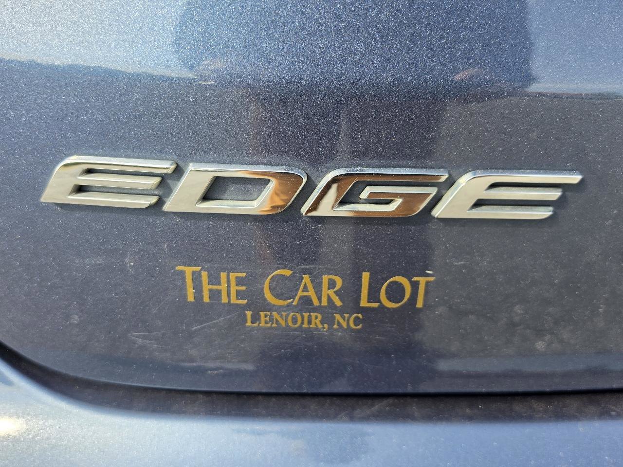 Used 2019 Ford Edge SEL w/ Equipment Group 201A AWD/4WD image 23