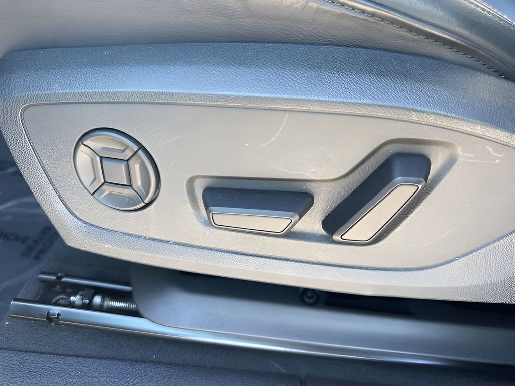 Used 2025 Audi Q3 2.0T Premium image 10