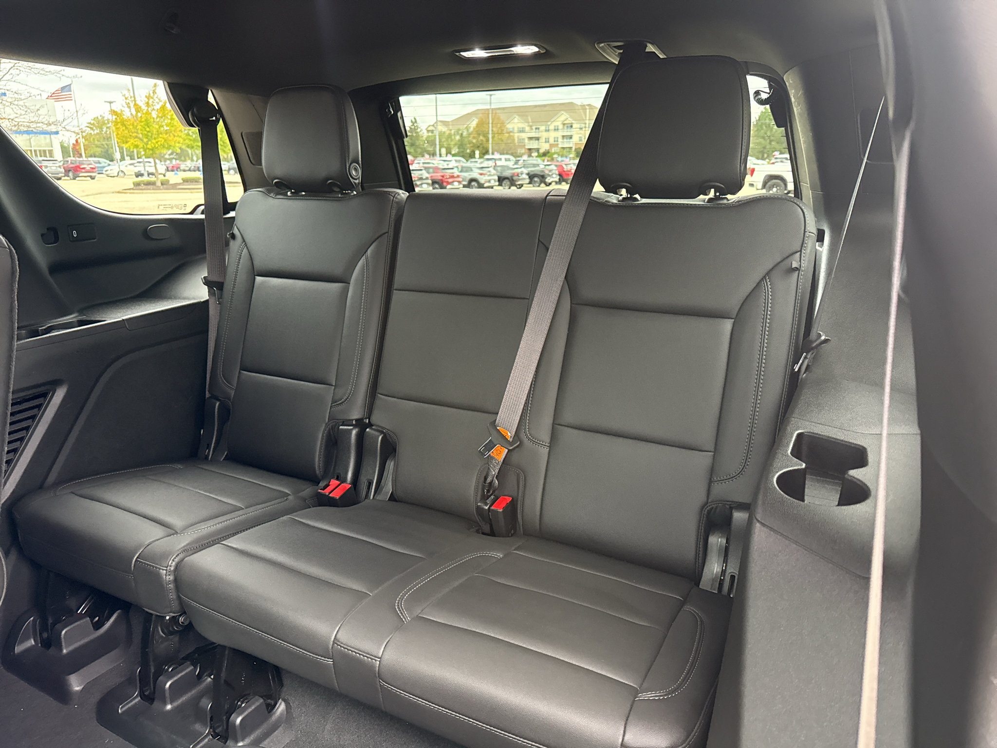 Used 2021 Chevrolet Tahoe LT AWD/4WD image 38