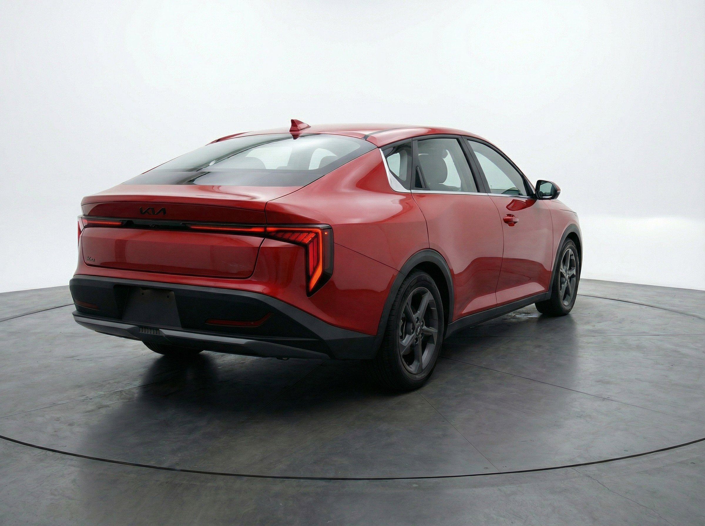 Used 2025 Kia K4 FWD image 9