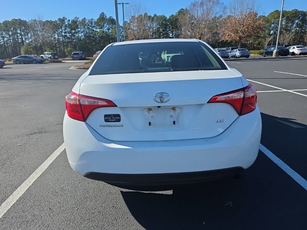 Used 2018 Toyota Corolla LE image 6