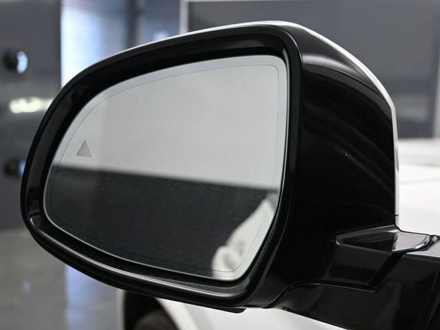 Used 2019 BMW X4 xDrive30i w/ M Sport Package 2 image 4