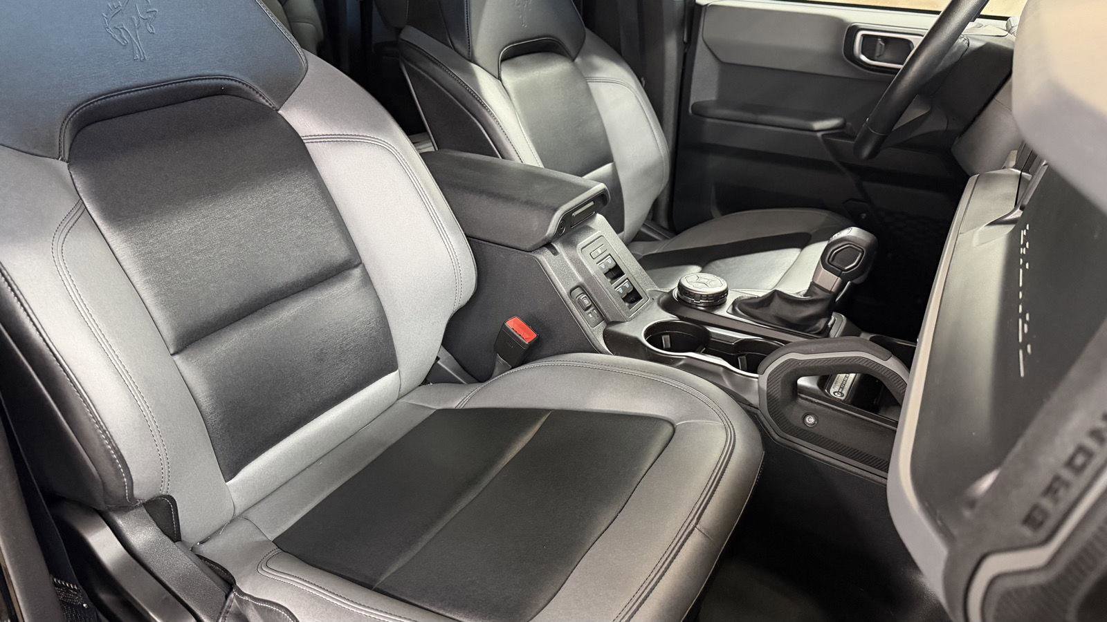 Used 2024 Ford Bronco Big Bend image 29