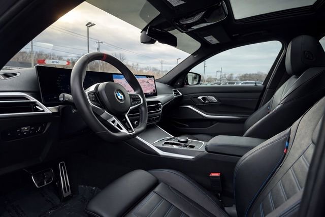 Used 2025 BMW M340i xDrive w/ Premium Package image 12
