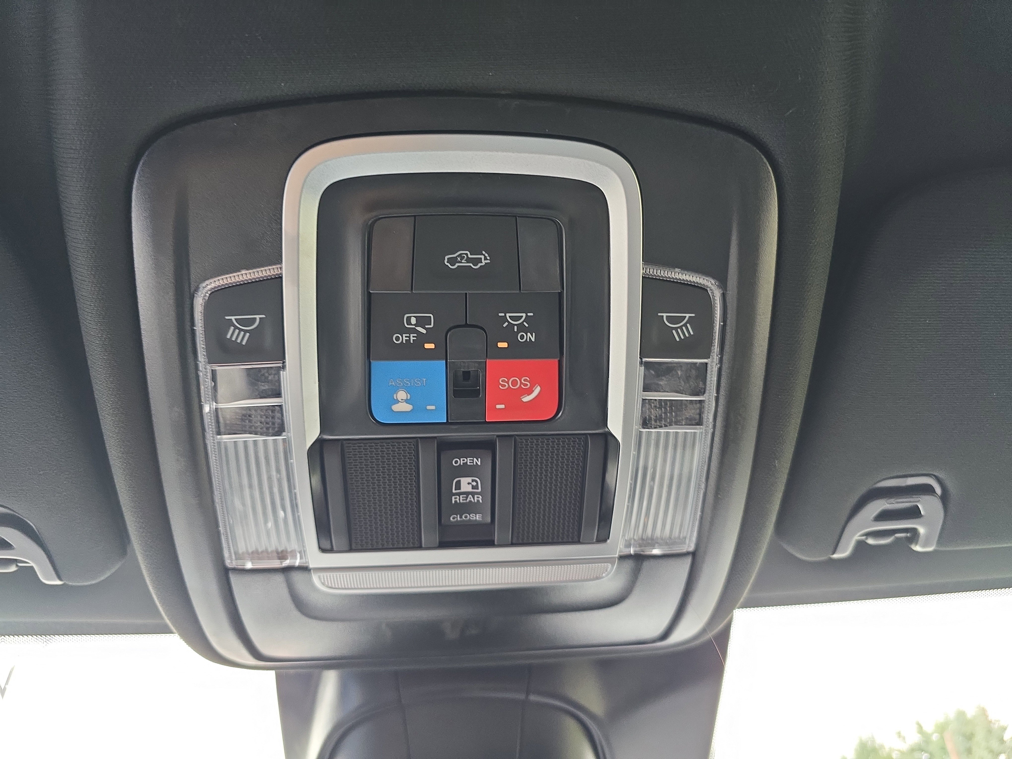 New 2026 RAM 3500 Laramie image 30