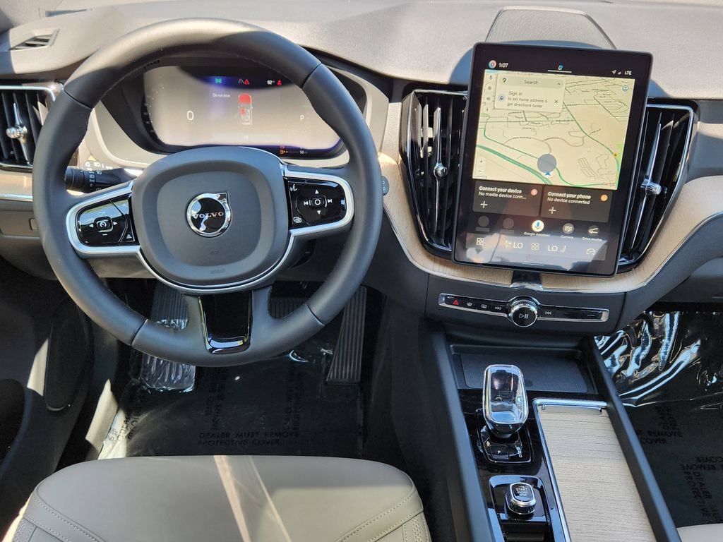 New 2026 Volvo XC60 T8 Plus w/ Climate Package AWD/4WD image 3