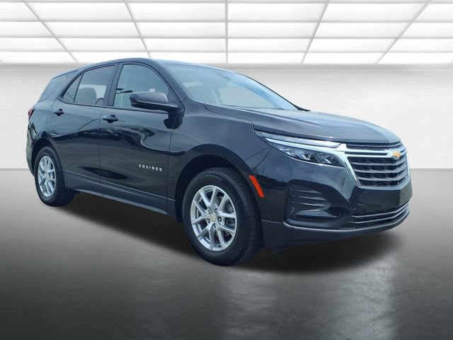 Used 2024 Chevrolet Equinox LS w/ LS Convenience Package FWD image 10