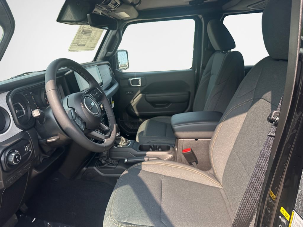 New 2025 Jeep Gladiator Sport image 11