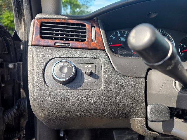 Used 2012 Chevrolet Impala LT FWD image 16