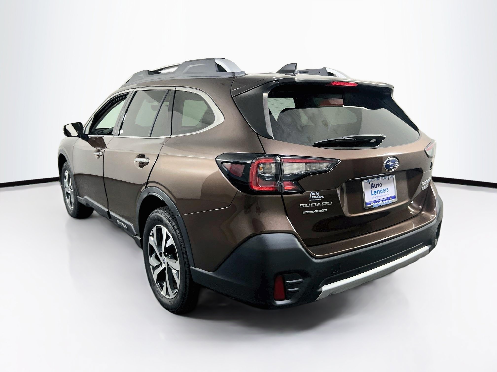 Used 2022 Subaru Outback Touring AWD/4WD image 7