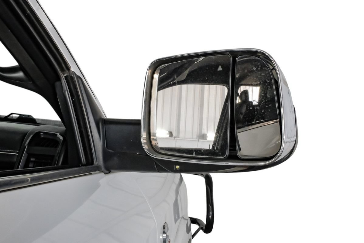 Used 2022 RAM 2500 Limited AWD/4WD image 43