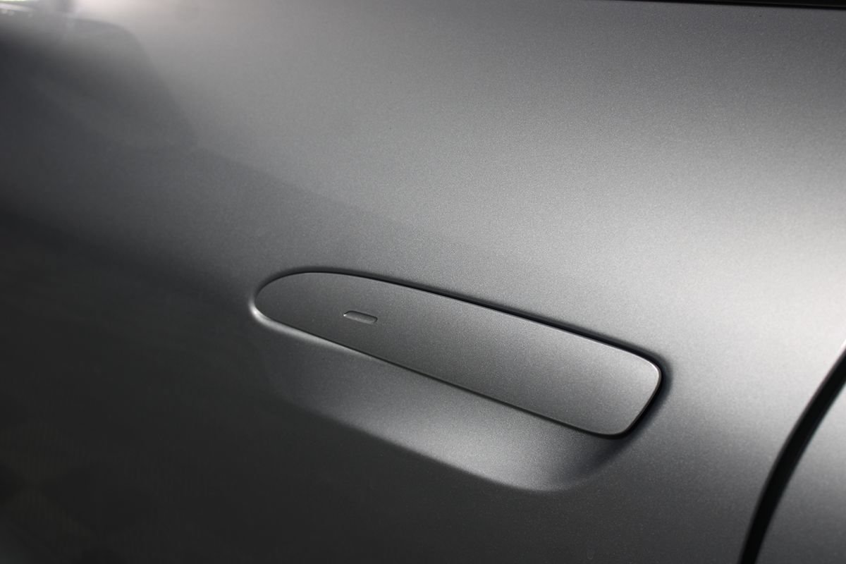 Used 2023 Porsche Taycan RWD image 8