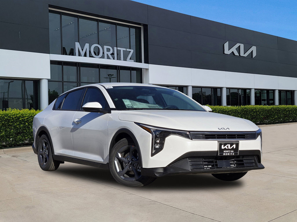 New 2026 Kia K4 LXS