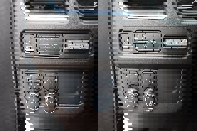 Used 2021 Chevrolet Tahoe High Country image 37