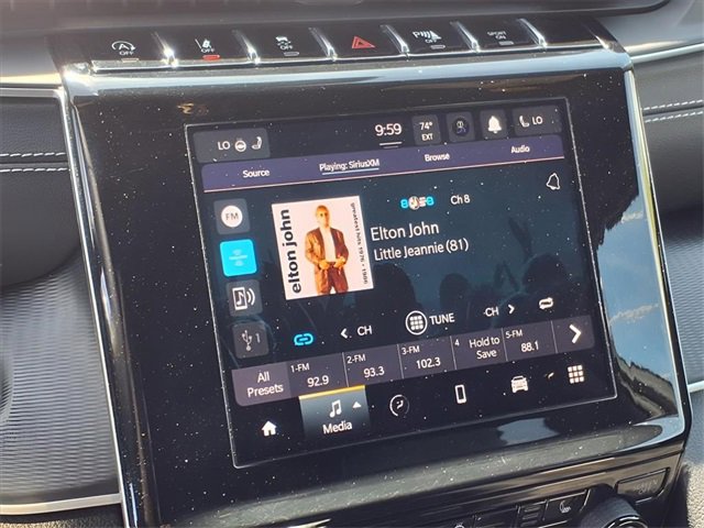 Used 2024 Jeep Grand Cherokee Altitude image 8