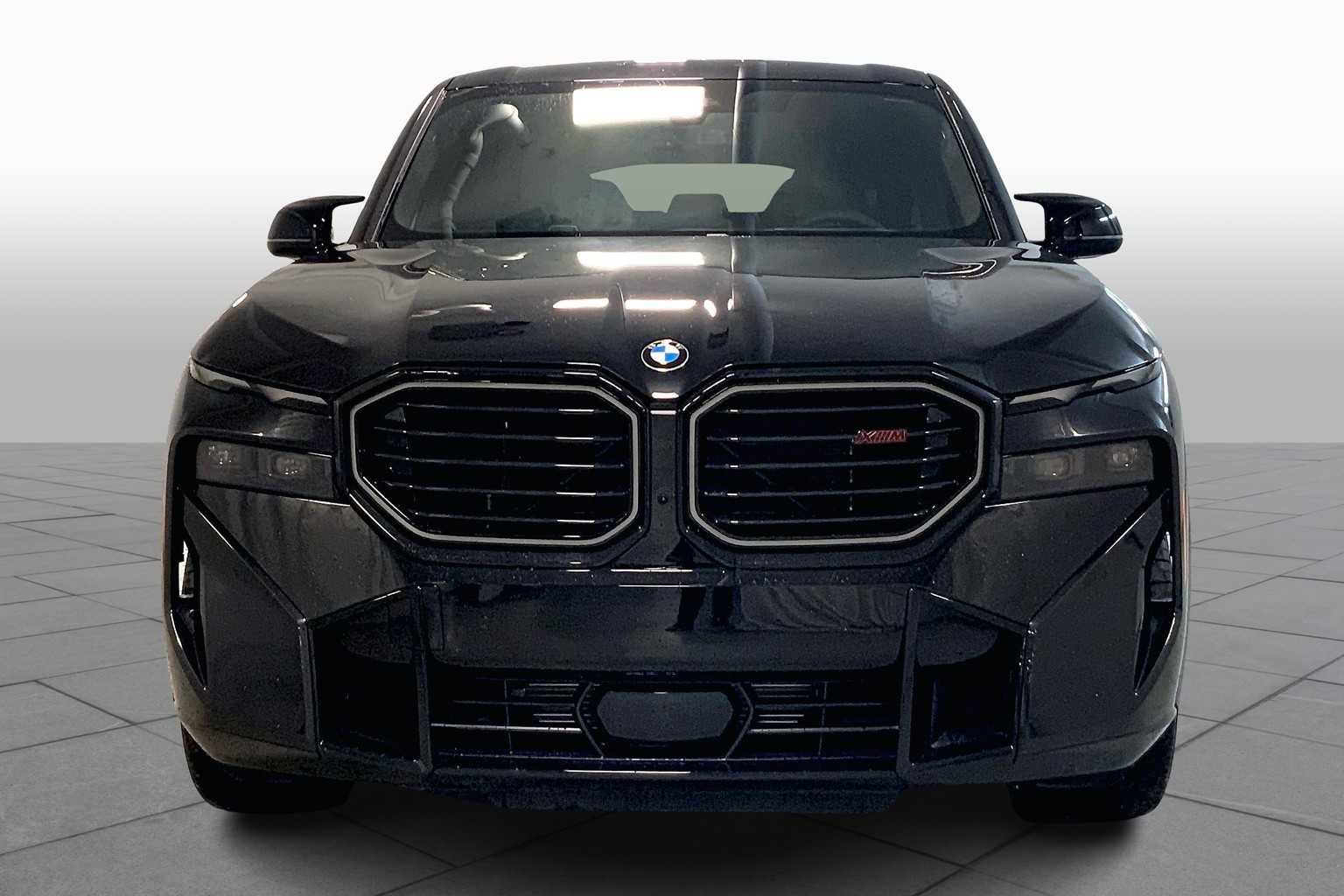 New 2026 BMW XM Label Red image 3