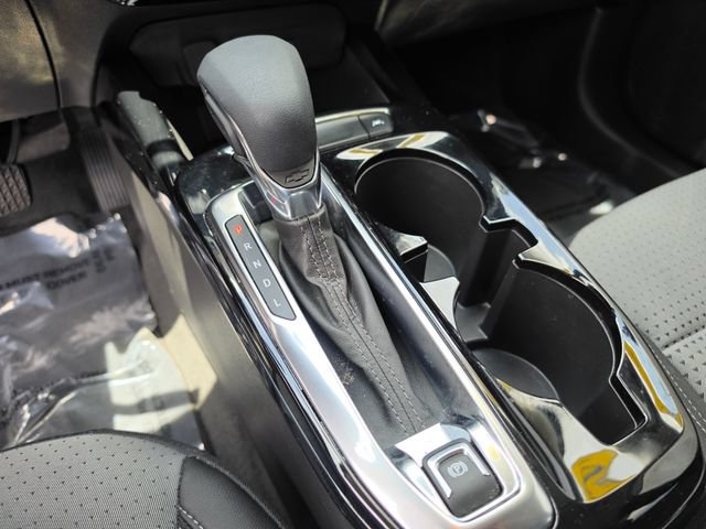 Used 2025 Chevrolet Trax LT w/ Driver Confidence Package FWD image 27