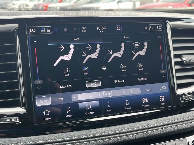 New 2027 Chrysler Pacifica Limited AWD/4WD image 26