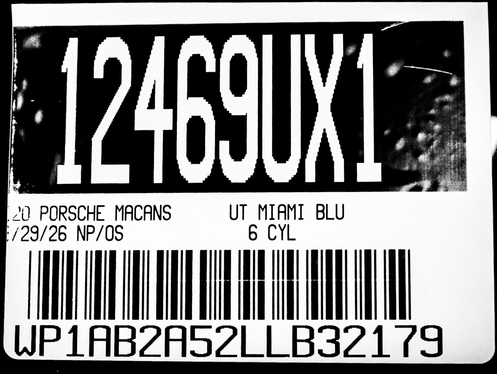 Certified 2020 Porsche Macan S AWD/4WD image 28