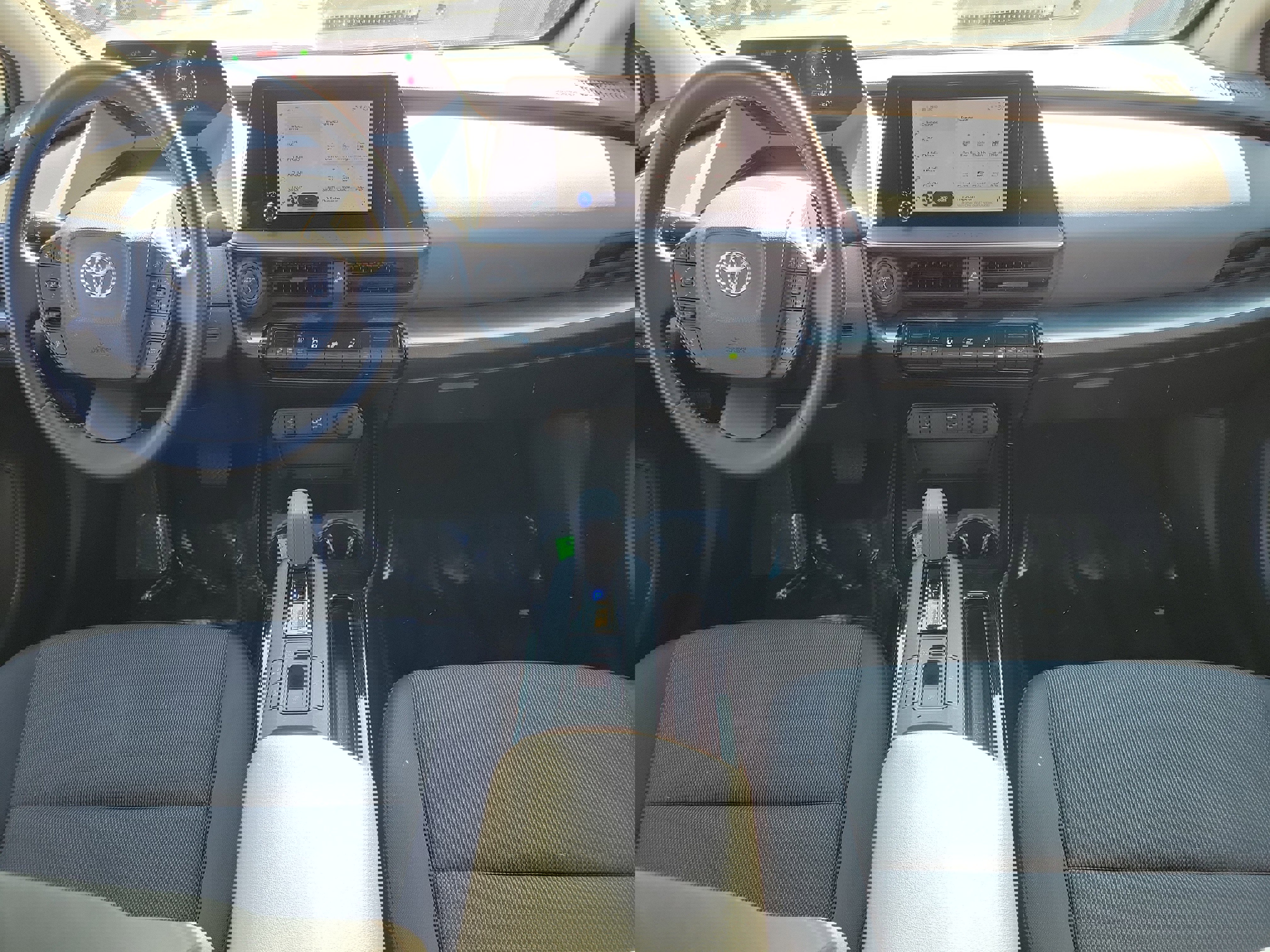 Used 2024 Toyota Prius LE FWD image 9