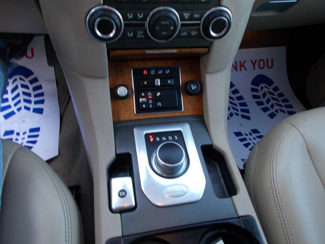 Used 2015 Land Rover LR4 HSE image 12