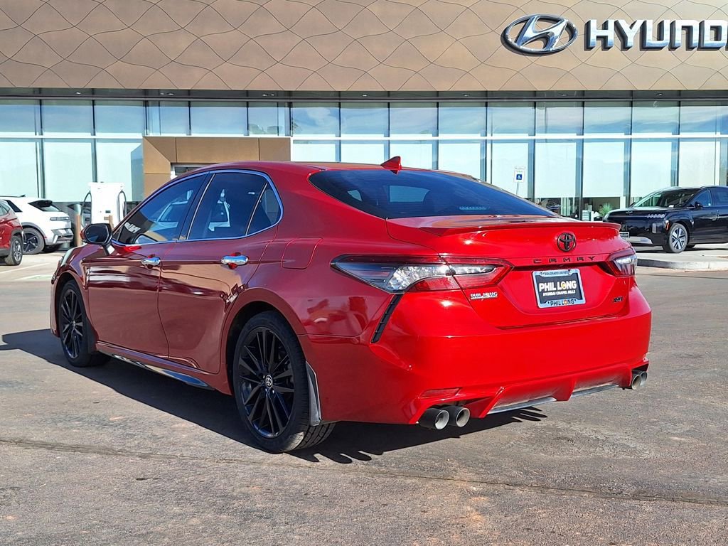 Used 2021 Toyota Camry XSE image 5